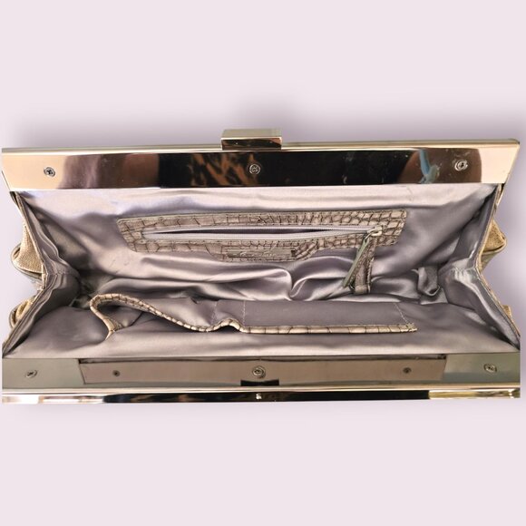 Kenneth Cole New York Croc-Embossed Clutch Silver & Wood Accent - Picture 2 of 6